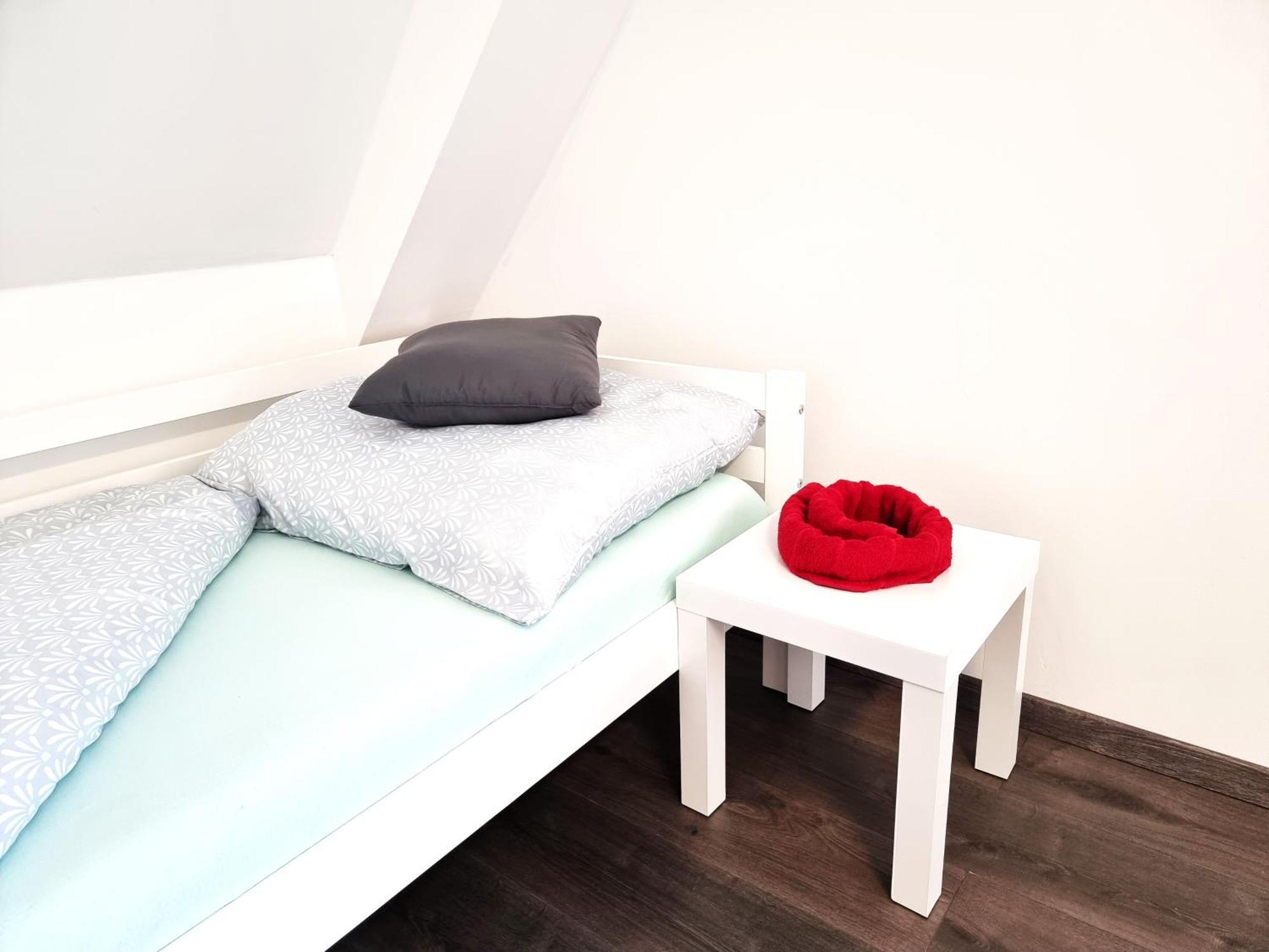 Rentcenter79 Lägenhet Sankt Peter-Freienstein Exteriör bild