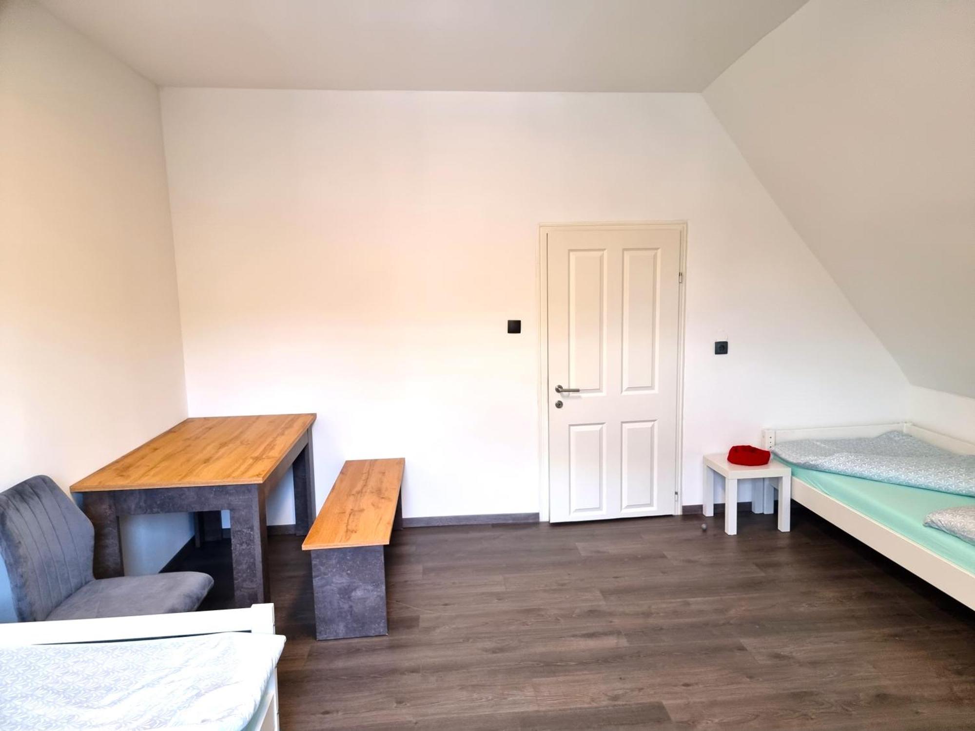 Rentcenter79 Lägenhet Sankt Peter-Freienstein Exteriör bild
