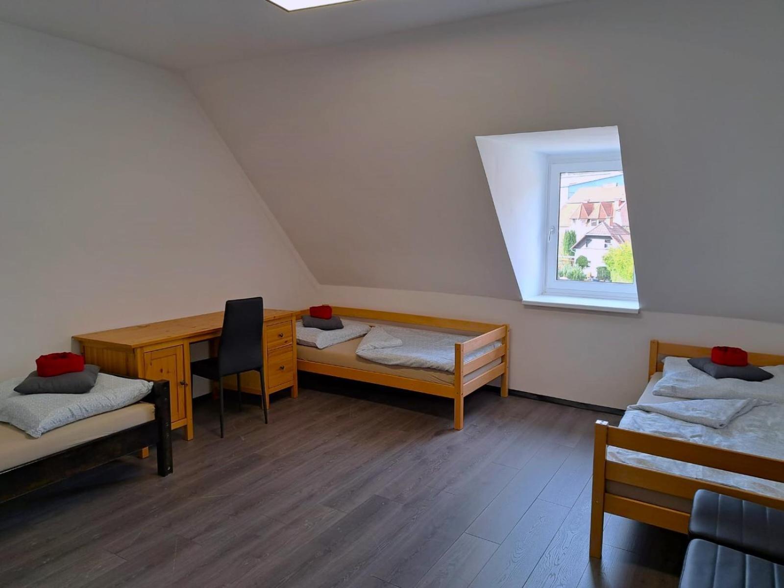 Rentcenter79 Lägenhet Sankt Peter-Freienstein Exteriör bild