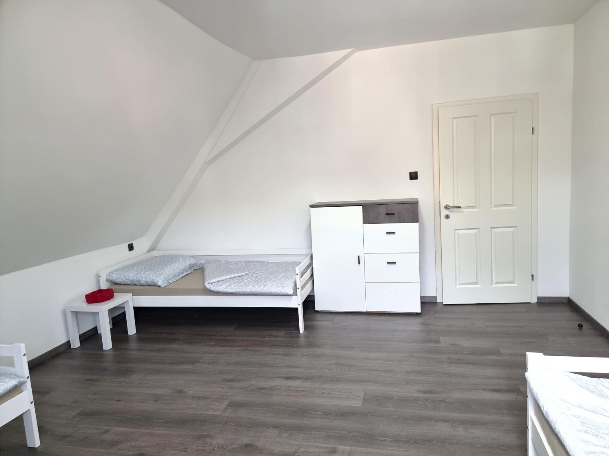 Rentcenter79 Lägenhet Sankt Peter-Freienstein Exteriör bild
