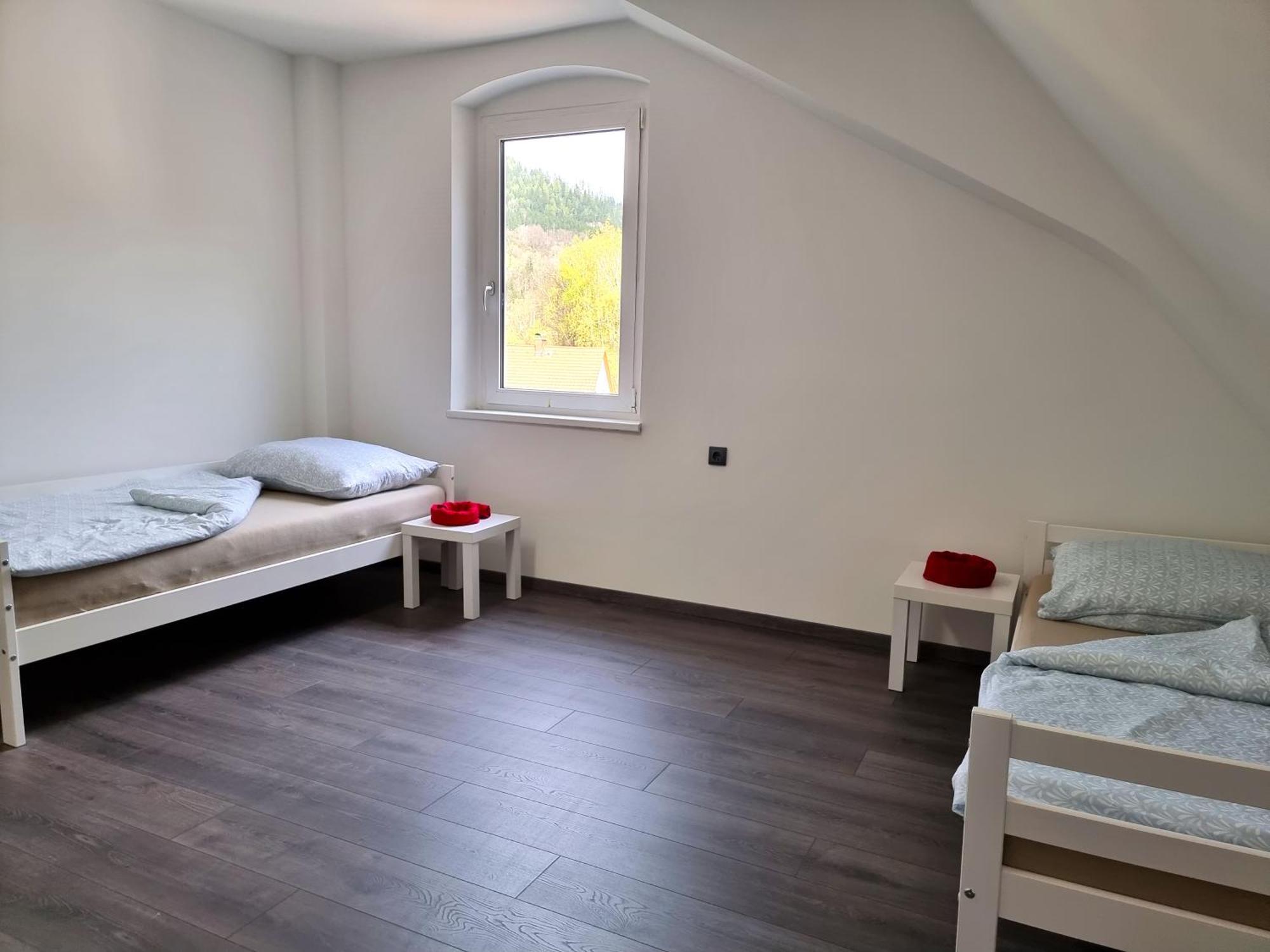 Rentcenter79 Lägenhet Sankt Peter-Freienstein Exteriör bild